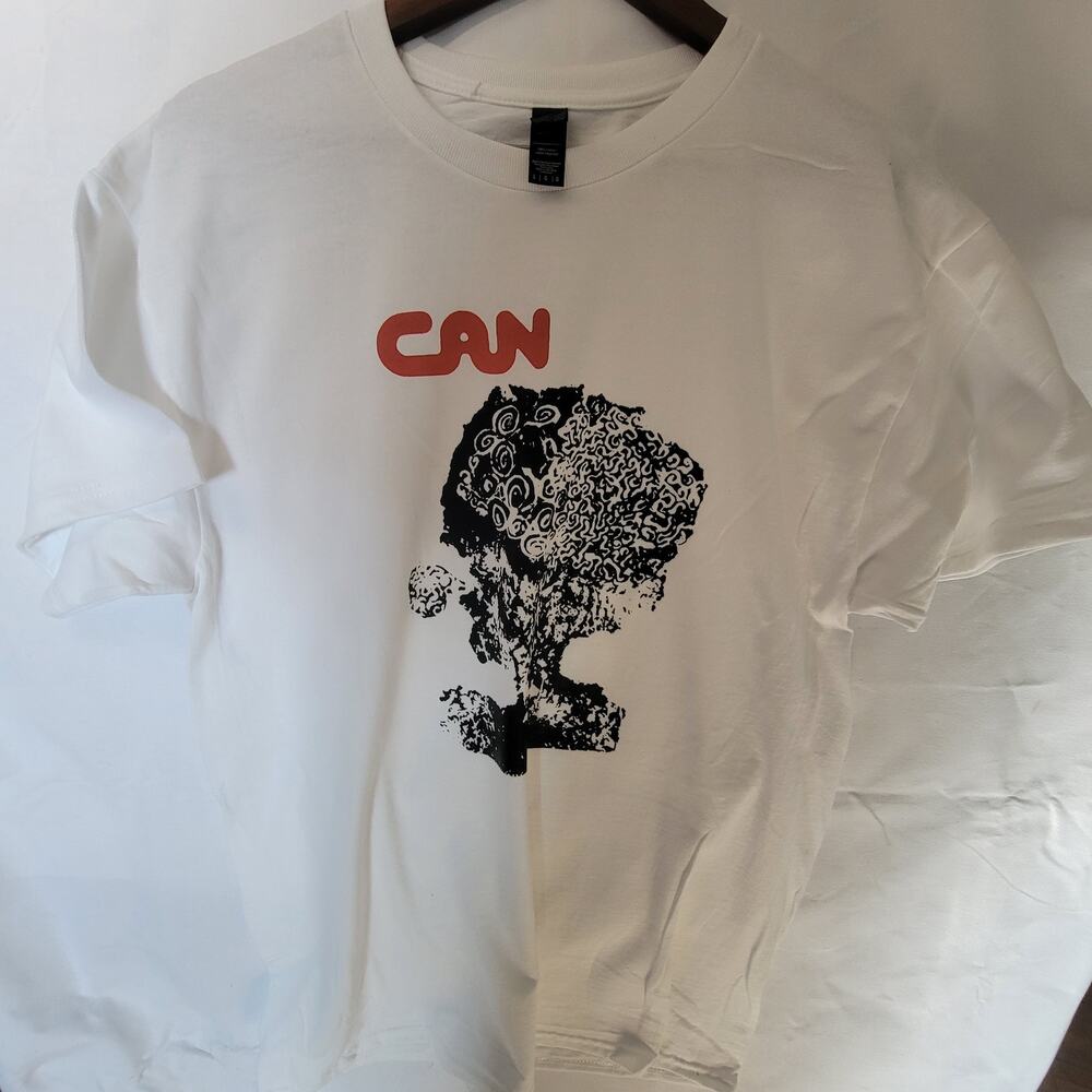 Can  band t shirt  size Large White